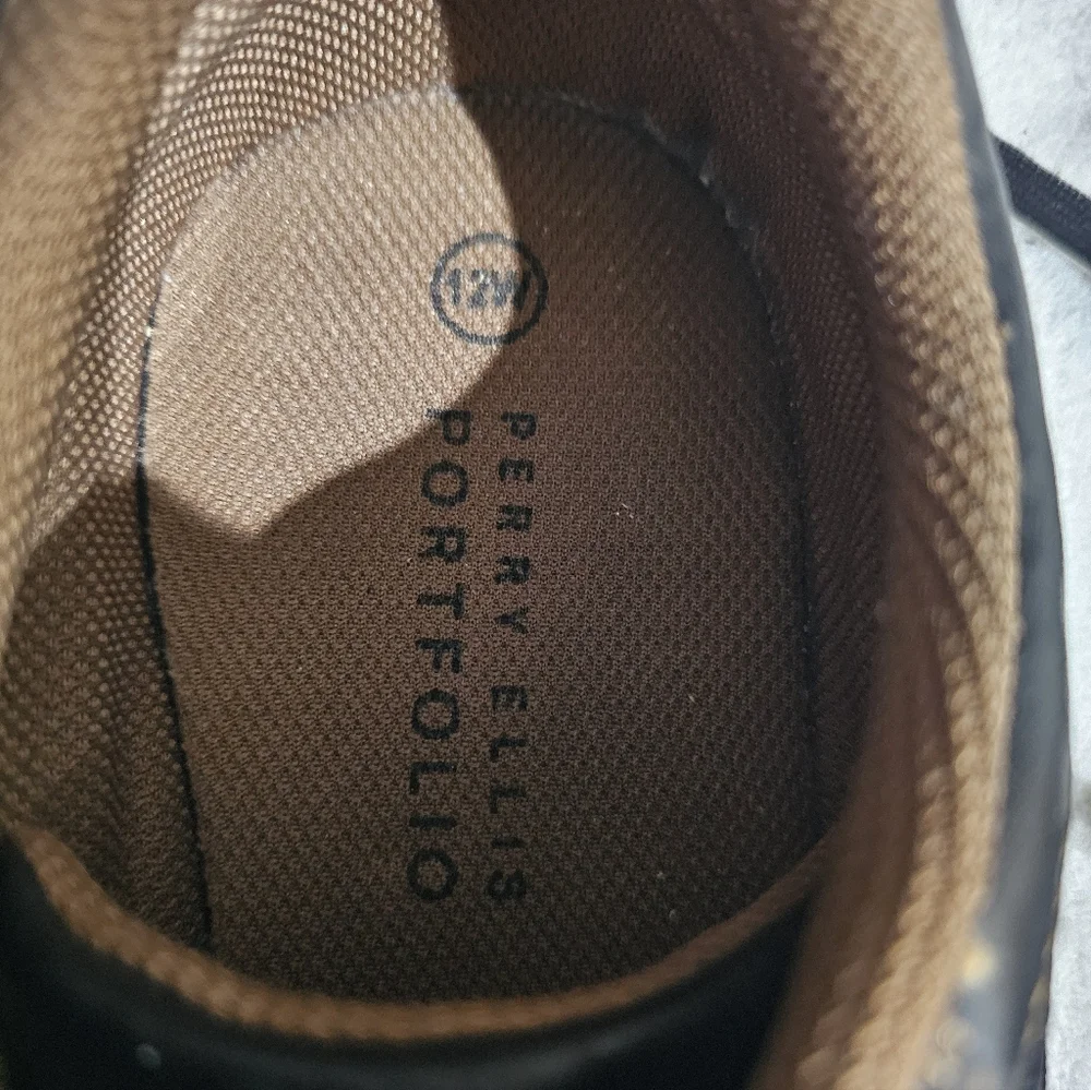 Perry Ellis  Mens Shoes Sz 12W EUC